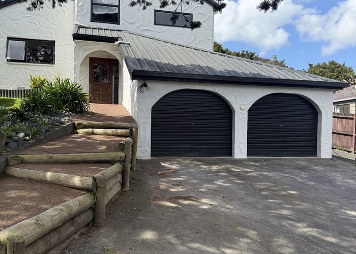  at 99 Redoubt Road, Goodwood Heights, Manukau City, Auckland