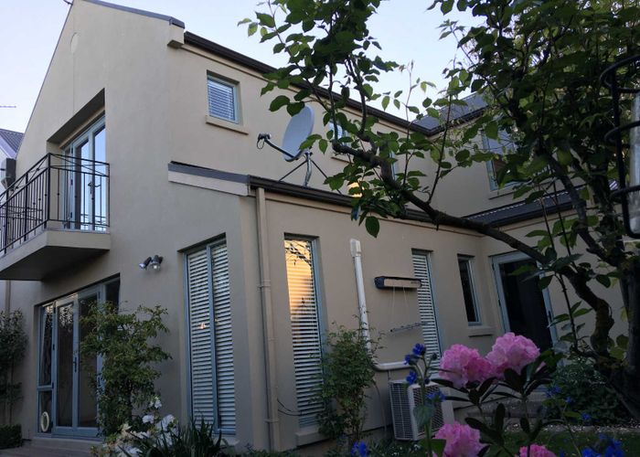  at 4/104 Papanui Road, Merivale, Christchurch