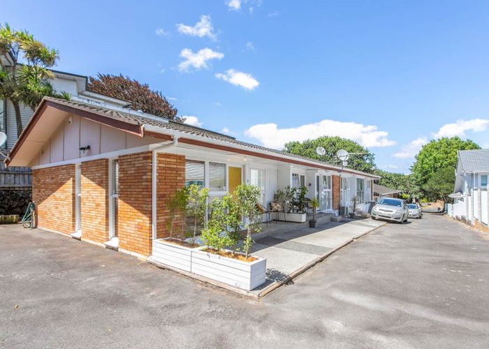  at 8/3 Fairview Road, Mount Eden, Auckland