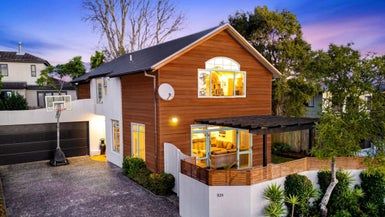  at 52B James Laurie Street, Henderson, Auckland