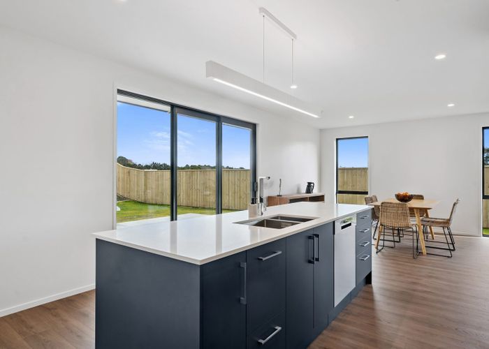  at 17 Kotuku Ngutupapa Way, Waikanae, Kapiti Coast, Wellington
