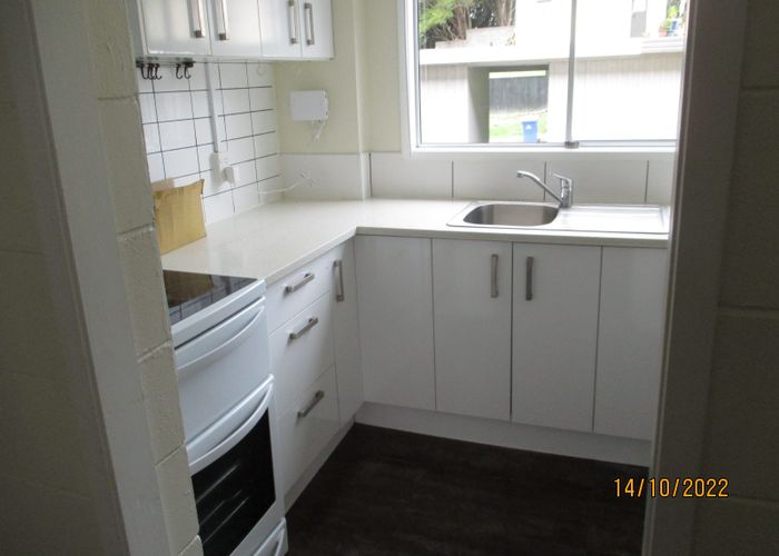  at 6/42 Sheridan Drive, New Lynn, Waitakere City, Auckland