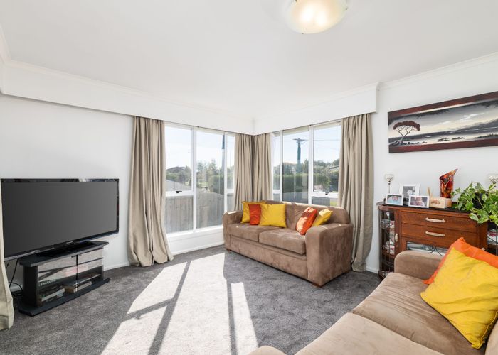  at 6 Cromer Place, South New Brighton, Christchurch City, Canterbury