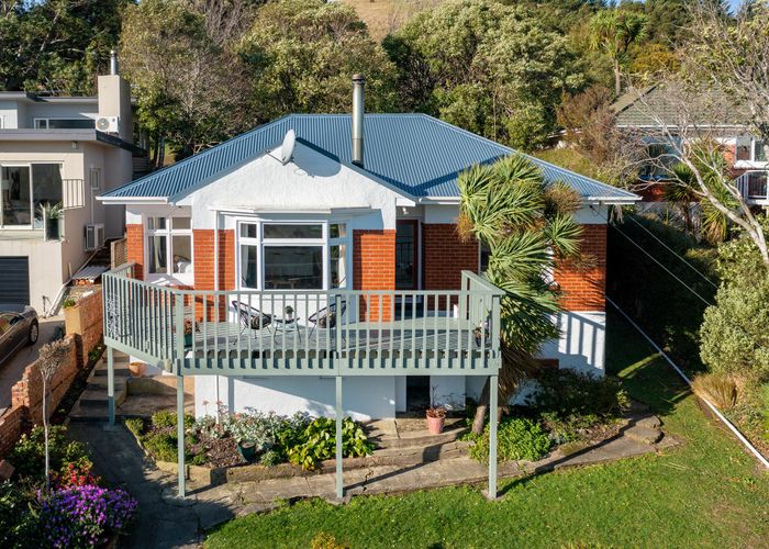  at 47 Wharfdale Street, Macandrew Bay, Dunedin