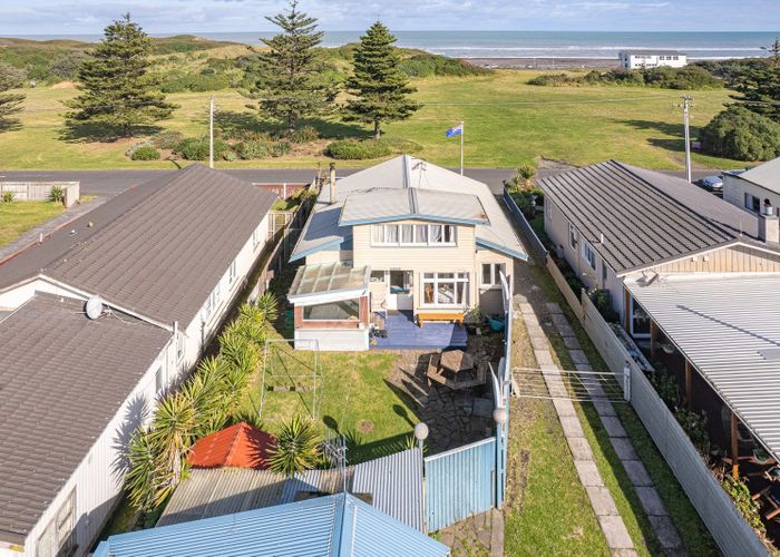  at 26 Seafront Road, Castlecliff, Whanganui