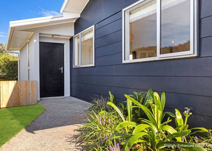  at 9 Ambury Place, Merrilands, New Plymouth, Taranaki