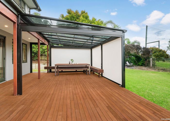  at 30 English Oak Drive, Schnapper Rock, Auckland