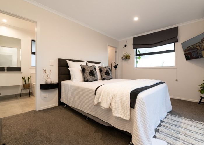  at 205 Ballintoy Park Drive, Welcome Bay, Tauranga