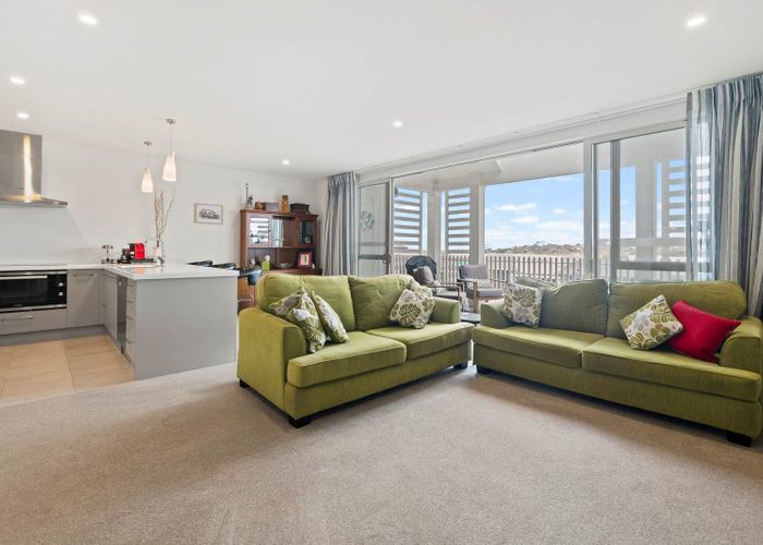  at 3 Stables Lane, Millwater, Rodney, Auckland