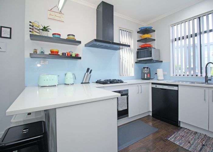  at 4 Bushpark Place, Flat Bush, Manukau City, Auckland