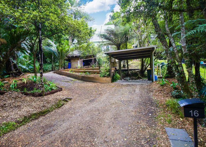  at 16 Mahoe Road, Titirangi, Auckland