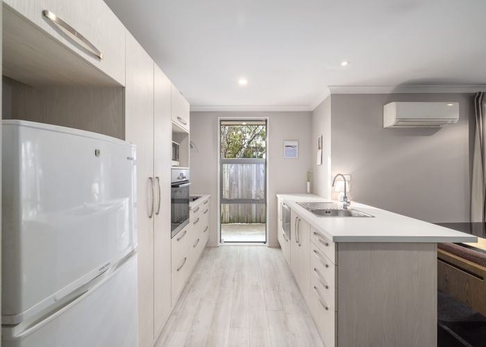 at 3/24 Wairakei Road, Strowan, Christchurch