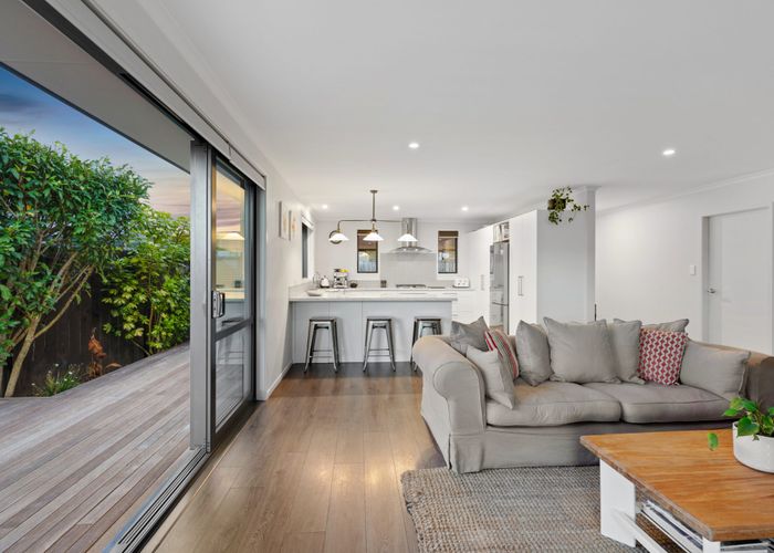  at 17 Waterside Drive, Pyes Pa, Tauranga
