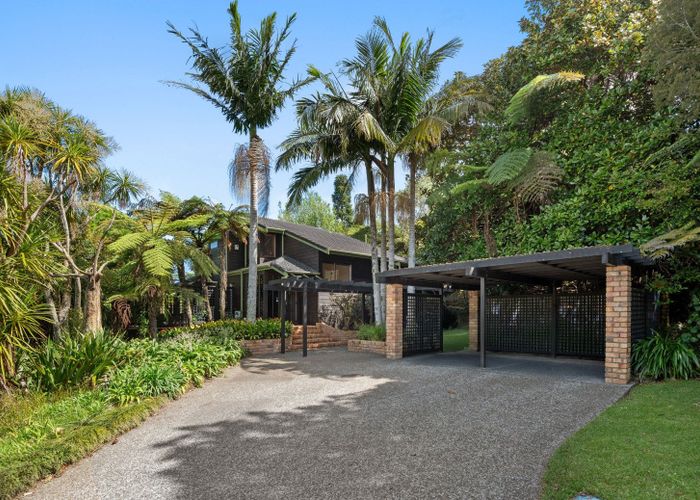  at 19 Atarua Gardens, Waiatarua, Auckland