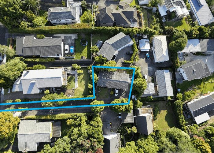  at 9 Springfield Street, Forrest Hill, North Shore City, Auckland