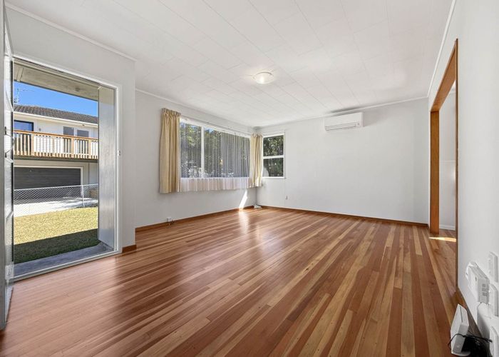  at 18 Paewai Road, Titirangi, Waitakere City, Auckland