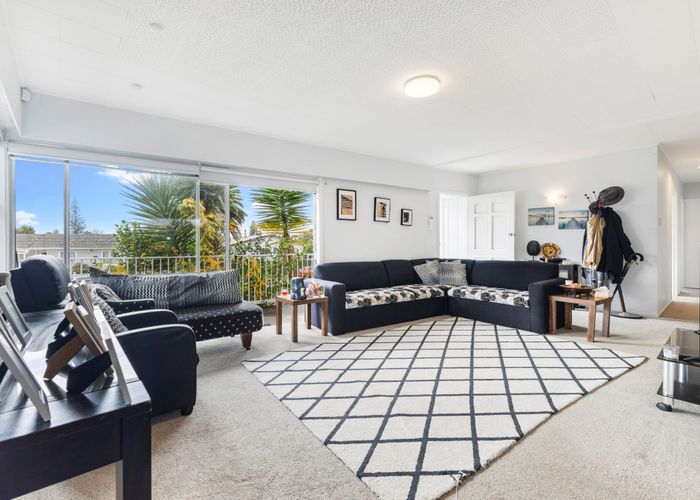  at 12 Minton Place, Manurewa, Auckland