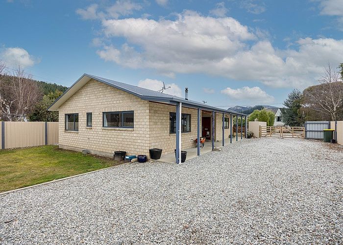  at 49 Hopkins Street, Luggate, Wānaka
