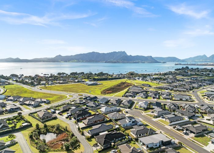  at 26 Kitemaunga Avenue, One Tree Point, Whangarei, Northland