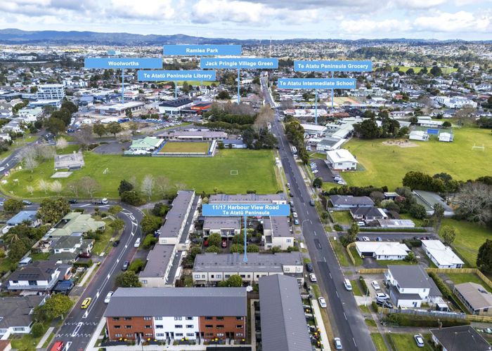  at 11/17 Harbour View Road, Te Atatu Peninsula, Waitakere City, Auckland