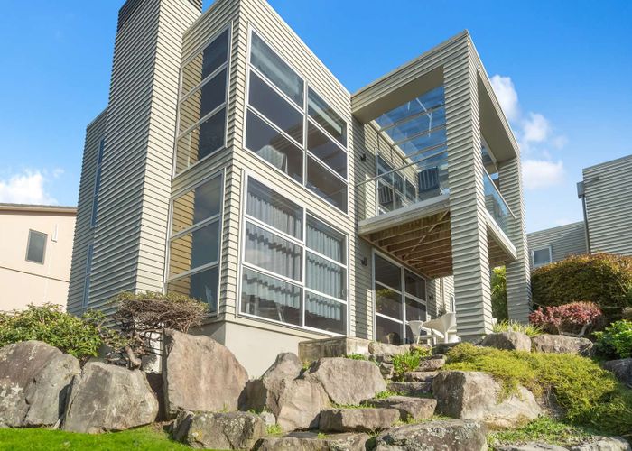 For sale 41 Matipo Avenue, Rotorua, Matipo Heights, Rotorua, Bay Of