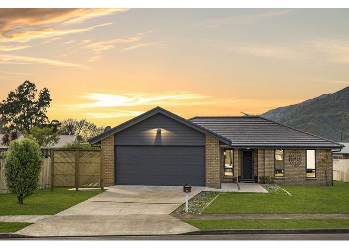 Recently sold 8 Sundale Drive, Te Aroha, Te Aroha homes.co.nz