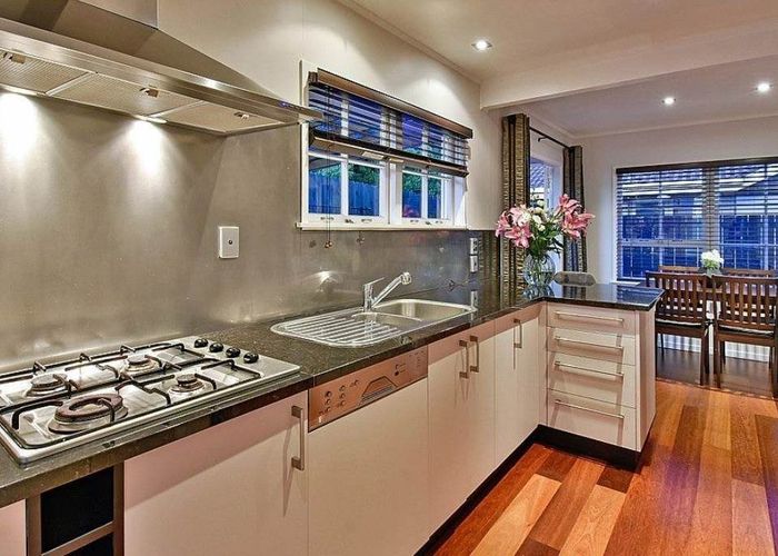  at 20 Elsted Place, Goodwood Heights, Manukau City, Auckland