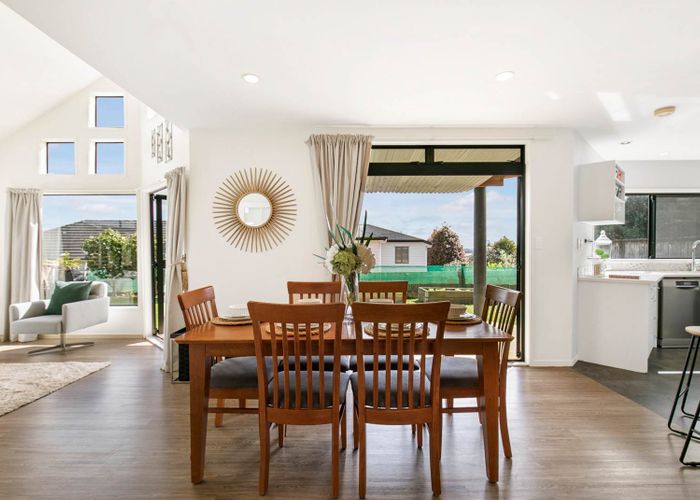  at 5/66 Blockhouse Bay Road, Avondale, Auckland