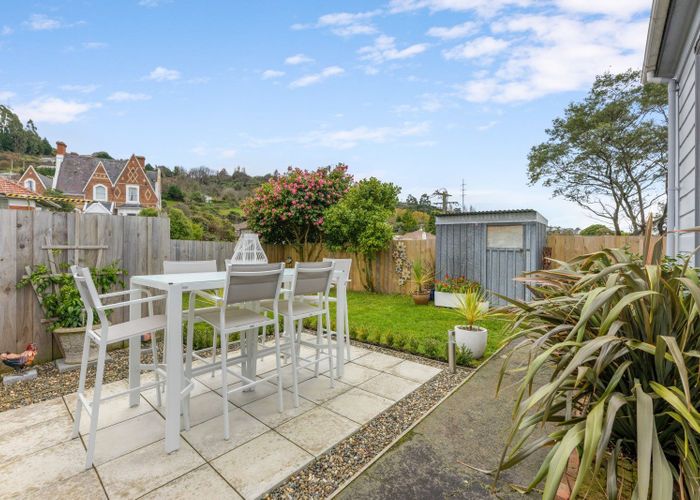  at 1 Lisburn Avenue, Caversham, Dunedin