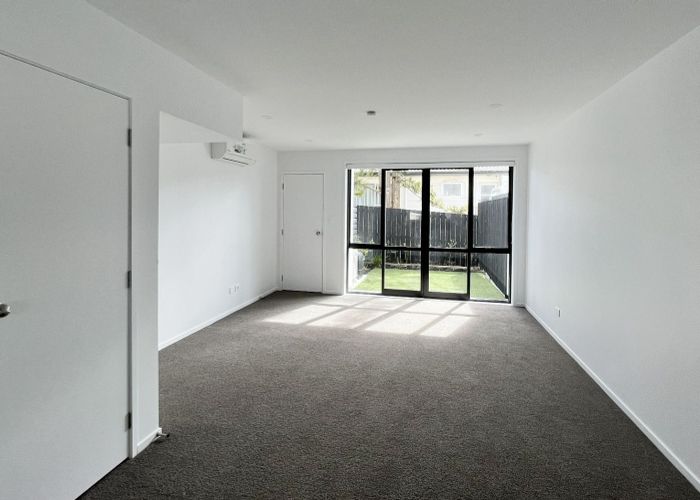  at 3/3 Fairdale Place, Birkdale, North Shore City, Auckland