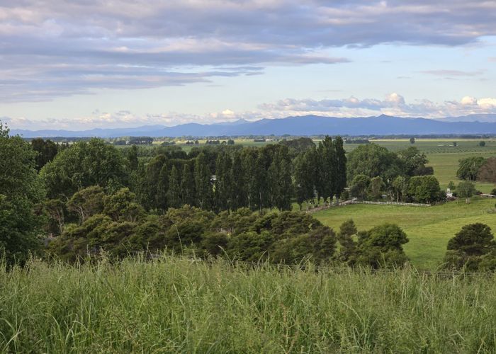  at 2/556 State Highway 27, Ngatea, Hauraki, Waikato