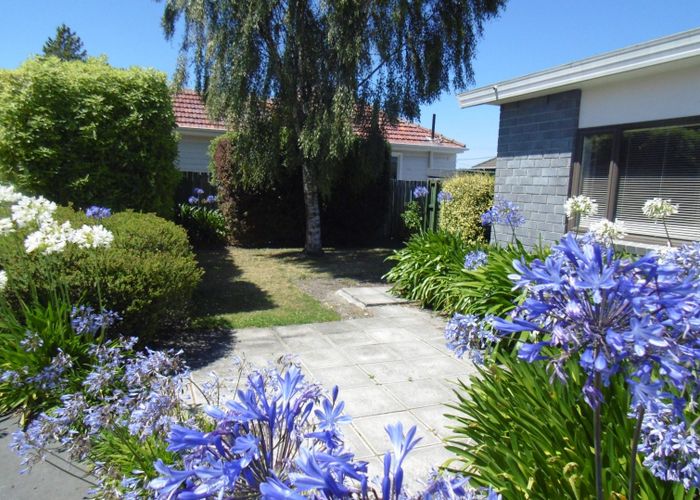  at 2/4 Middleton Road, Upper Riccarton, Christchurch City, Canterbury