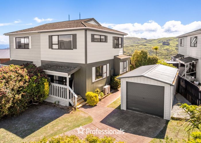  at 25a Outram Grove, Kelson, Lower Hutt, Wellington