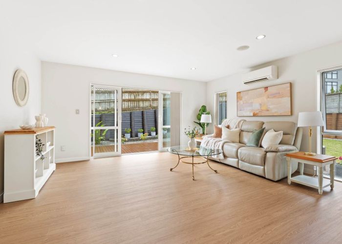  at 51 Sohlue Place, Oteha, North Shore City, Auckland