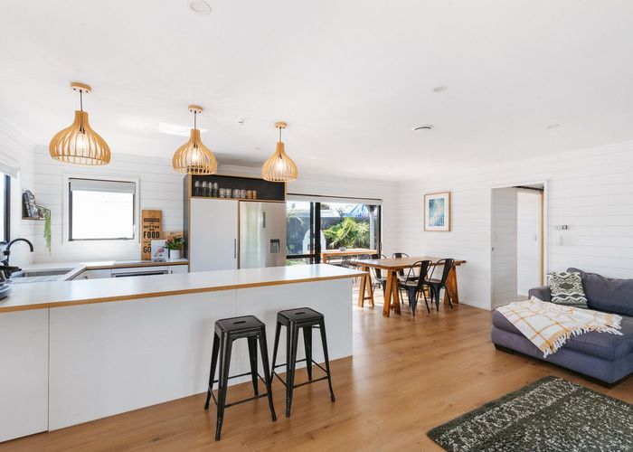 at 11 Barbara Grove, Papamoa Beach, Papamoa
