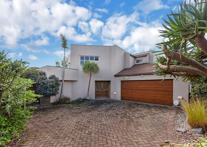  at 2/194 Bucklands Beach Road, Bucklands Beach, Manukau City, Auckland