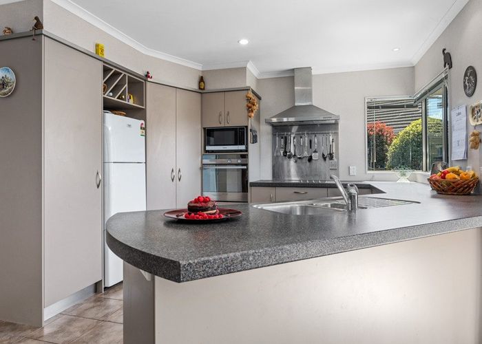 at 4 Landward Close, Ohope