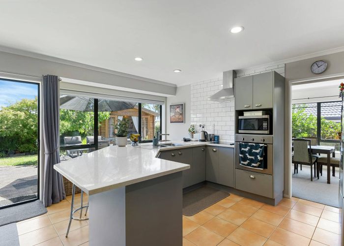  at 4 Mullagh Place, East Tamaki Heights, Auckland