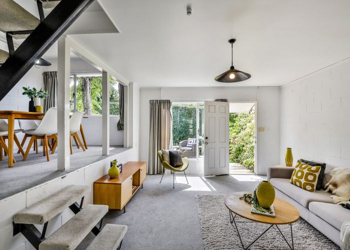  at 1/52 Fruitvale Road, New Lynn, Waitakere City, Auckland