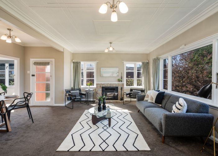  at 77 Oakwood Avenue, Maryhill, Dunedin