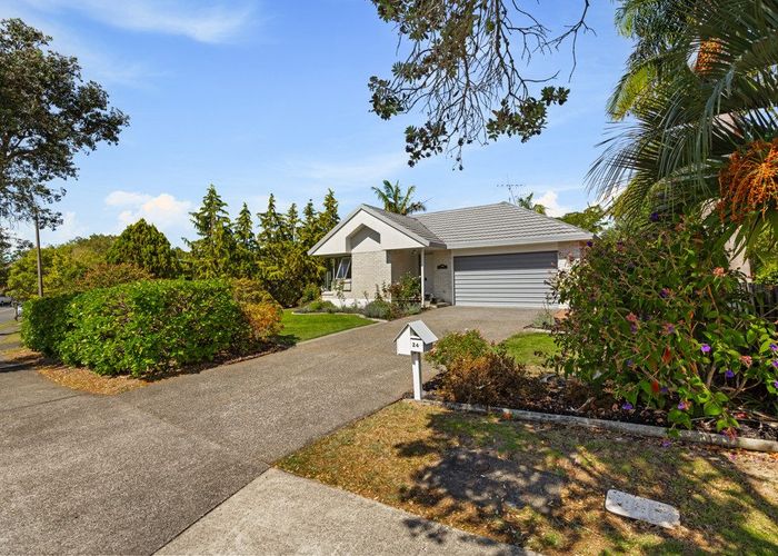  at 24 Picasso Drive, West Harbour, Auckland