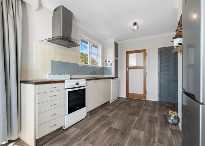  at 16 Diamond Street, Carterton