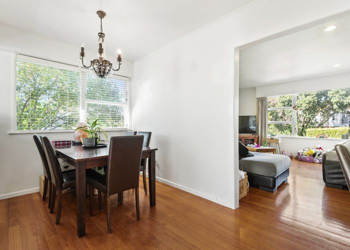  at 10 Aplin Place, Birkdale, North Shore City, Auckland