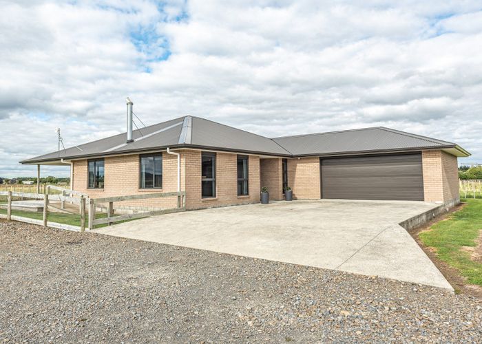  at 190 Campbell Road, Whanganui