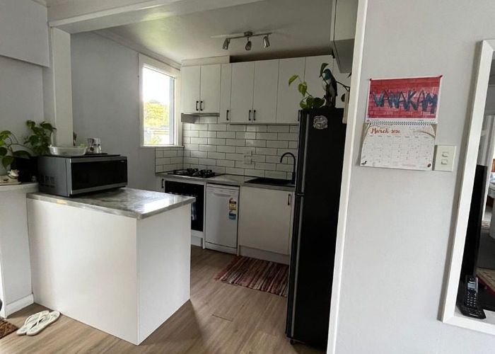  at 40 Findlay Street, Tawa, Wellington, Wellington