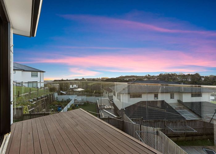  at 32 Jabal Cresent, Totara Park, Manukau City, Auckland