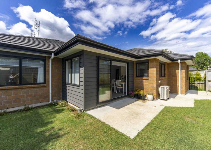  at 3/90 Newcastle Road, Dinsdale, Hamilton, Waikato