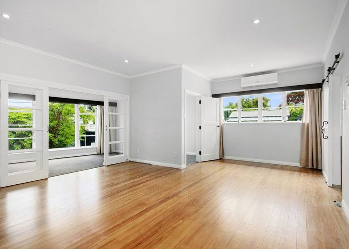  at 256 Waiwhetu Road, Waterloo, Lower Hutt, Wellington