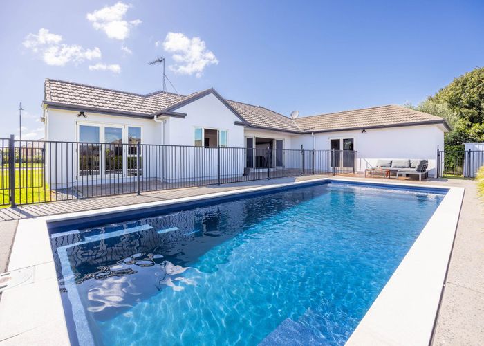  at 11 Gavin Heights, Rototuna, Hamilton