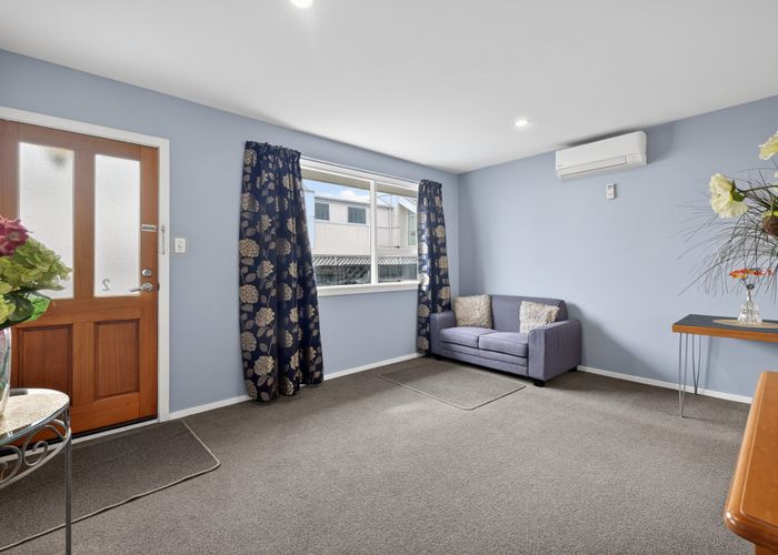  at 2/494 Barbadoes Street, Edgeware, Christchurch City, Canterbury